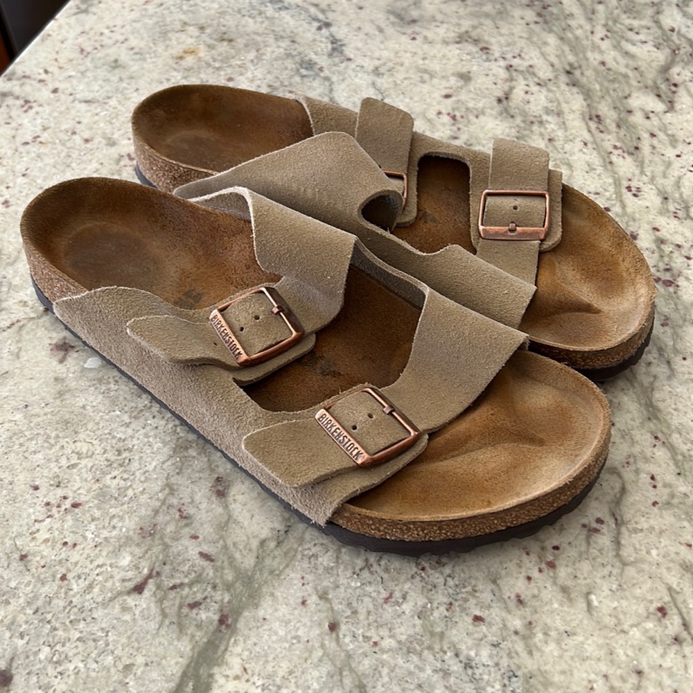 Birkenstock Arizona Taupe Suede Size 11 (44) almost brand new